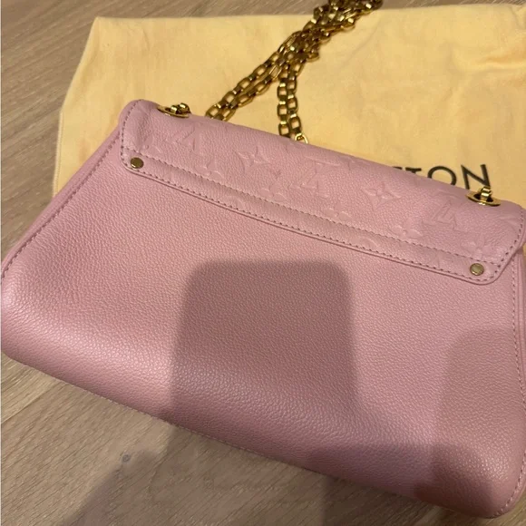 Like new stunning pink Louis Vuitton - Picture 5 of 7